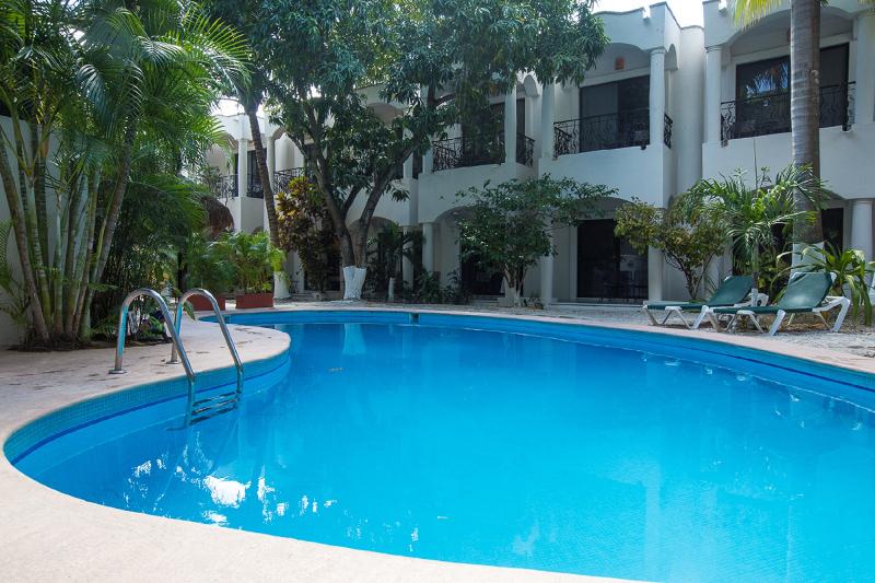 Отель Hacienda Paradise