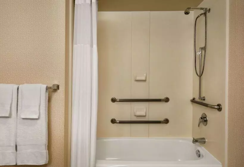 酒店 Hampton Inn & Suites By Hilton Langley Surrey