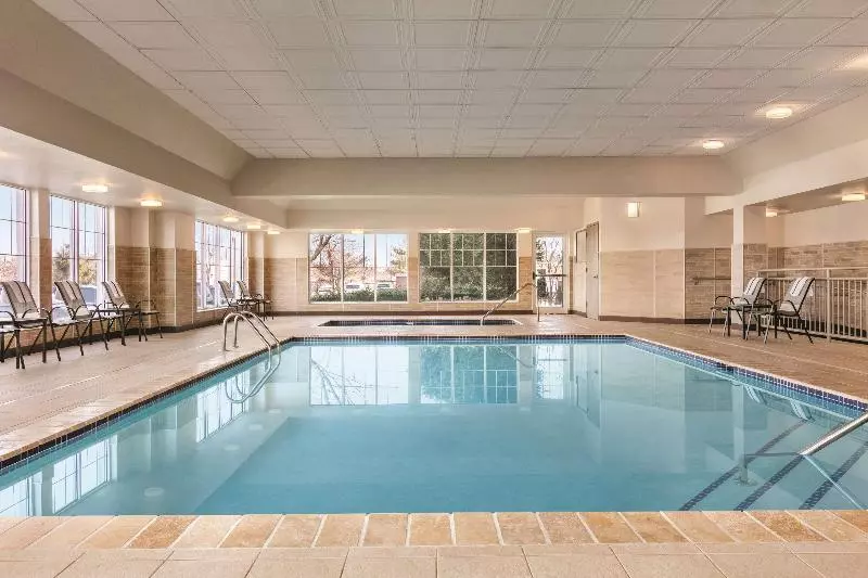 ホテル Hampton Inn & Suites Newark Airport Elizabeth