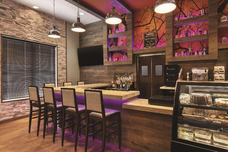 호텔 Hampton Inn & Suites Newark Airport Elizabeth