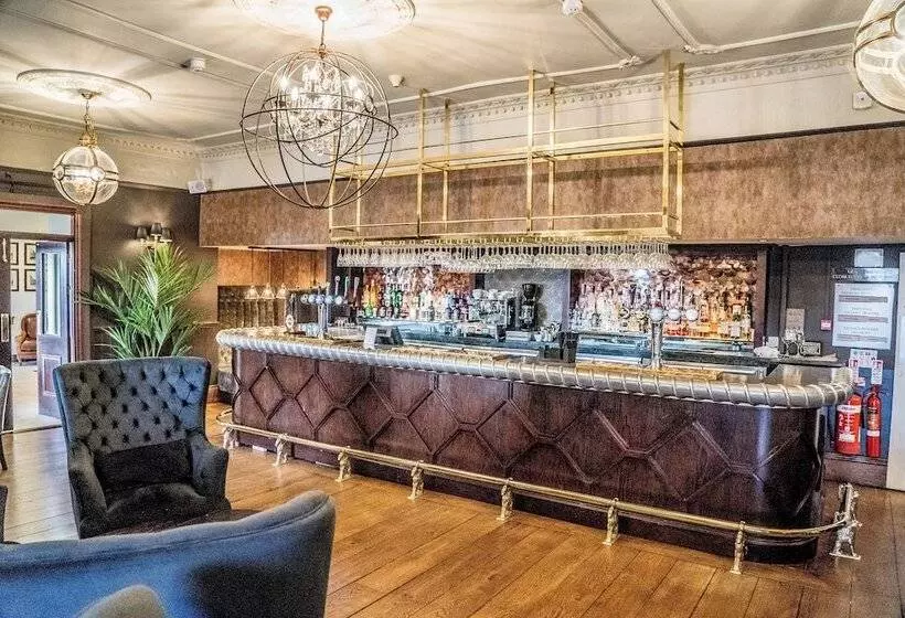 Отель Hardwick Hall