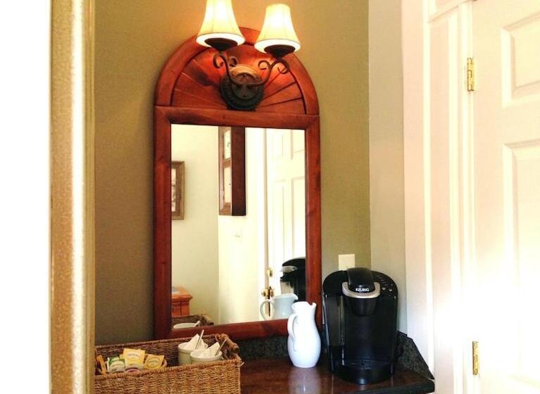 هتل Kingsbrae Arms Inn