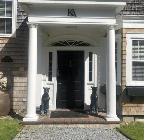 هتل Kingsbrae Arms Inn