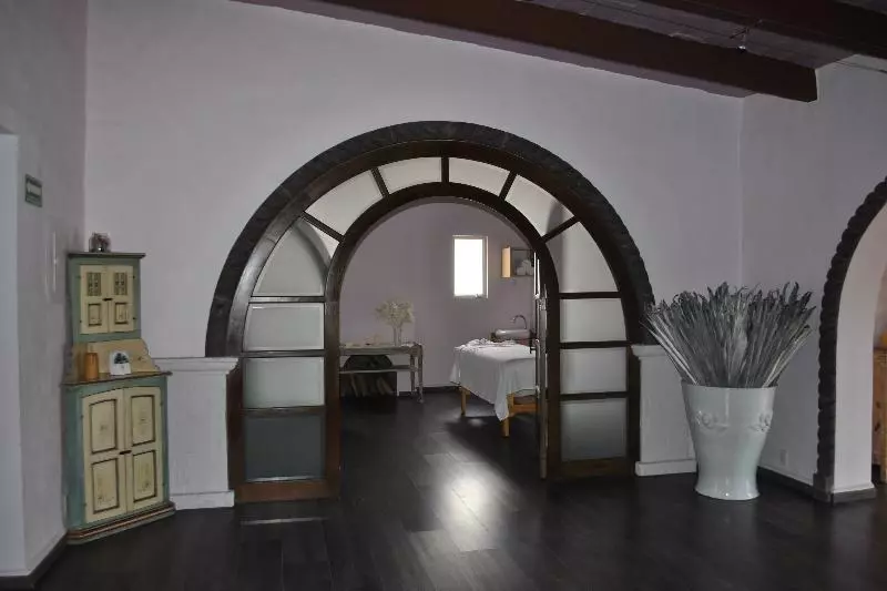 هتل Mision Grand Cuernavaca