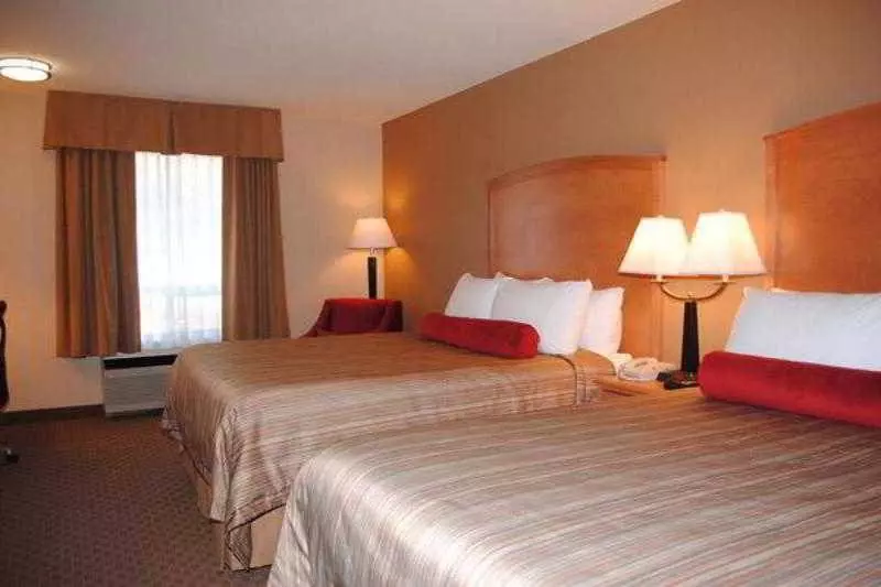 בית מלון כפרי Mountain Retreat