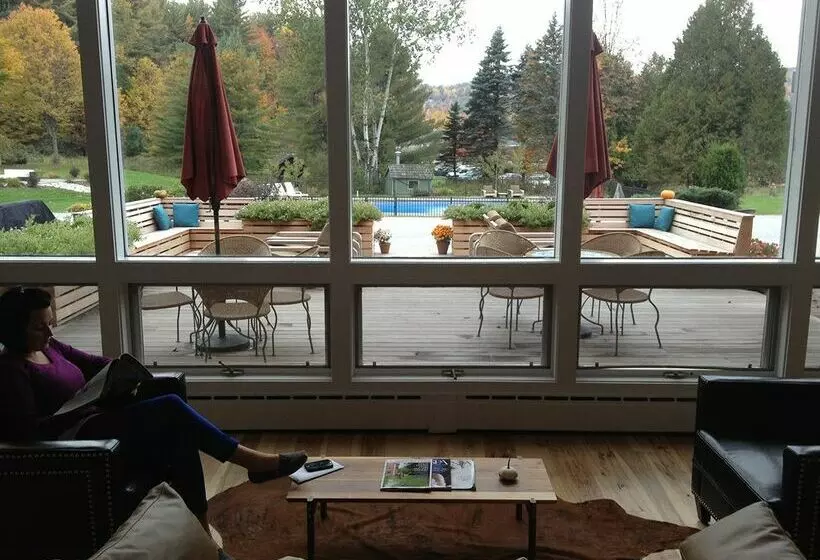 호텔 Mountain Road Resort At Stowe