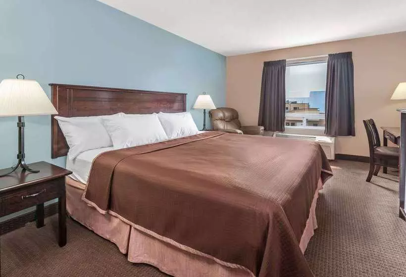 ホテル Super 8 By Wyndham Edmonton South