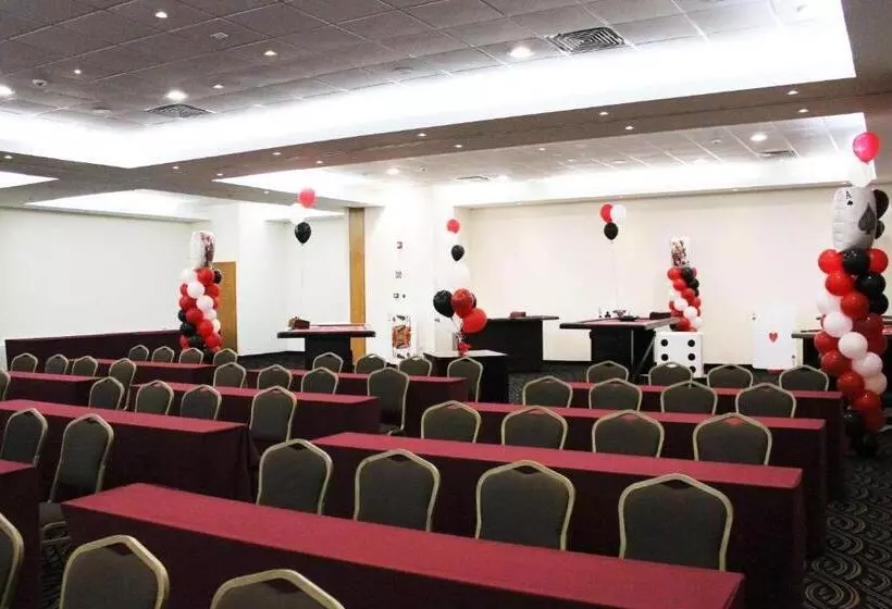 Radisson Poliforum Plaza Hotel Leon