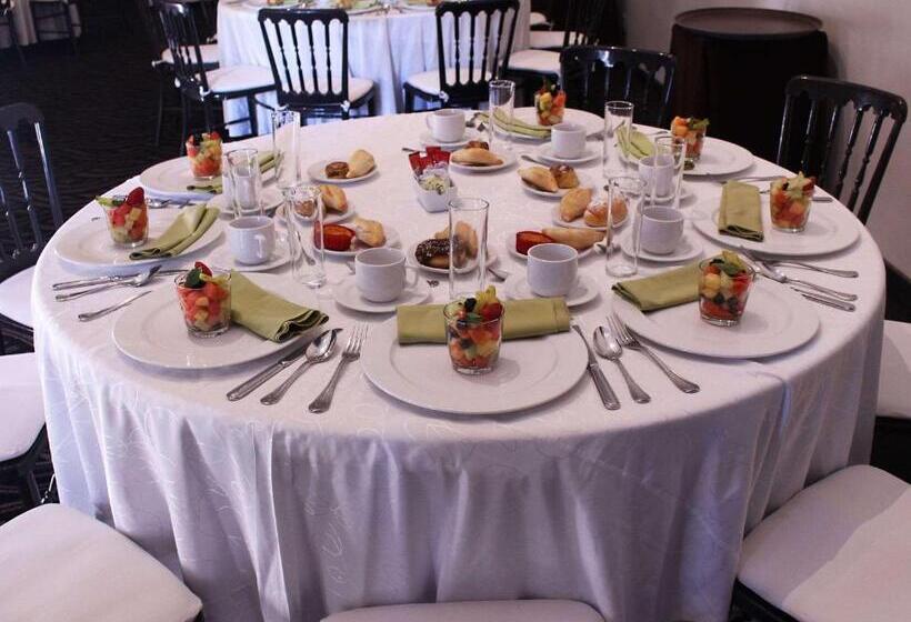 Radisson Poliforum Plaza Hotel Leon