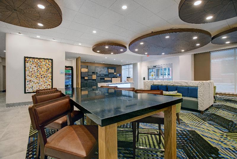 Szálloda Holiday Inn Express   Milwaukee Downtown, An Ihg