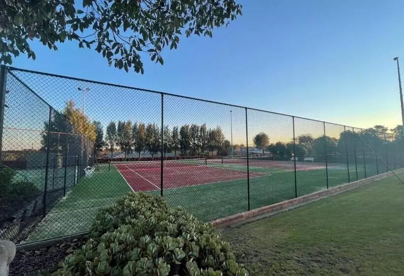 Motelli Hunter Oasis