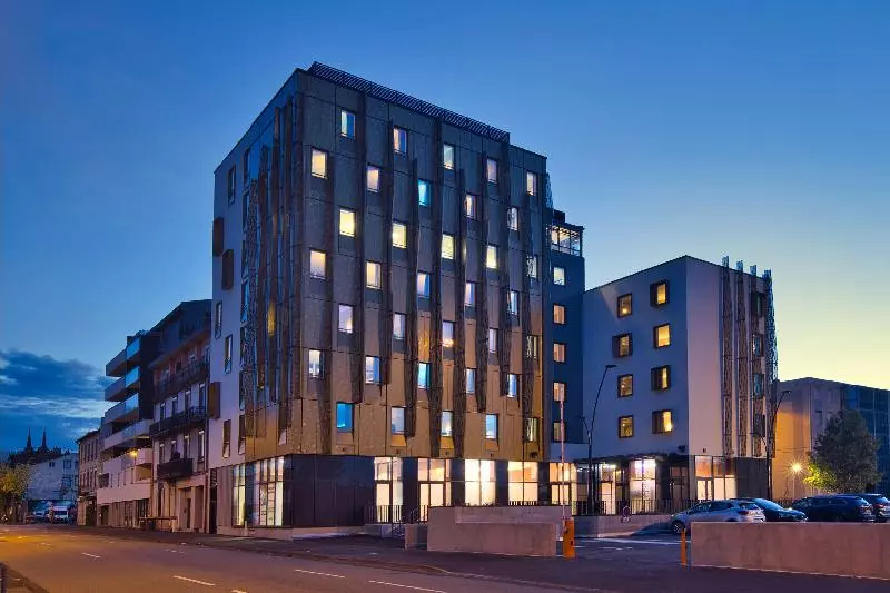Aiden By Best Western Clermont Ferrand Hotel & Spa