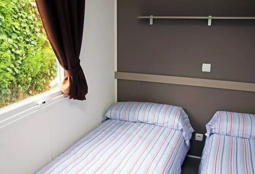 Hotelli Camping Las Gaviotas