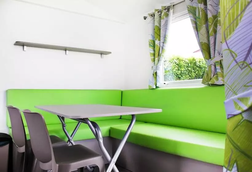 Hotelli Camping Las Gaviotas