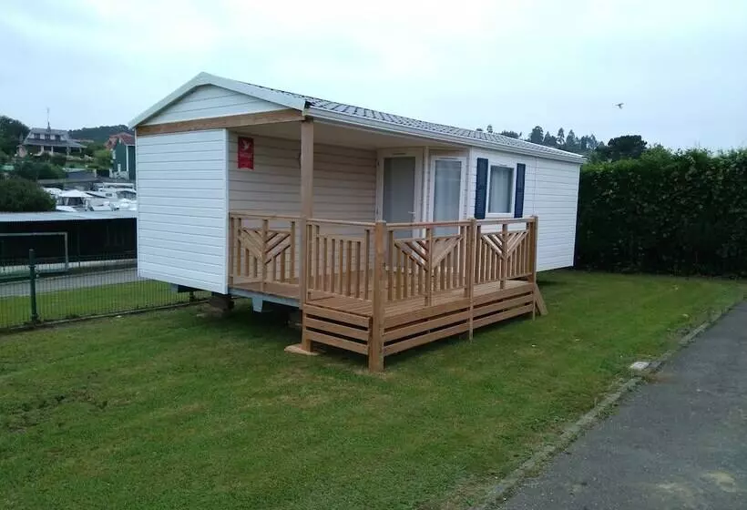 Hotelli Camping Las Gaviotas