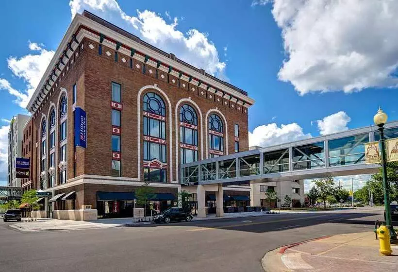 Hotelli Hilton Garden Inn Kalamazoo