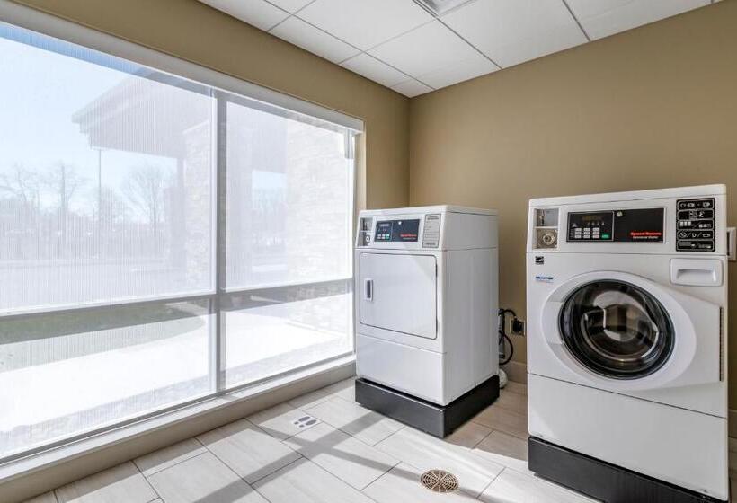 Hotel Holiday Inn Express & Suites   Carlisle Southwest I 81, An Ihg