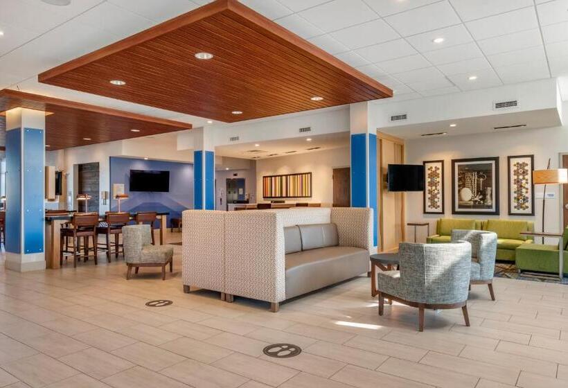 Hotel Holiday Inn Express & Suites   Carlisle Southwest I 81, An Ihg