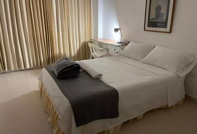 Hotelli Luna Roja Del Llano