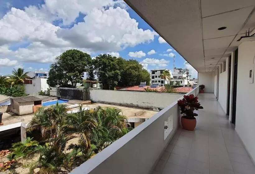 Hotelli Luna Roja Del Llano