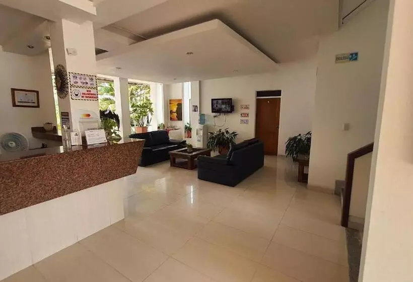 Hotelli Luna Roja Del Llano