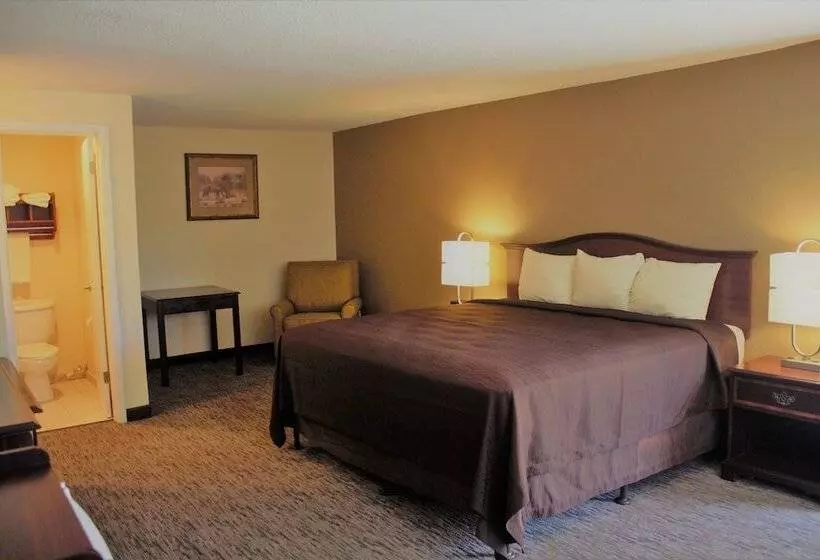 Hotelli Oregon Trail Inn And Suites