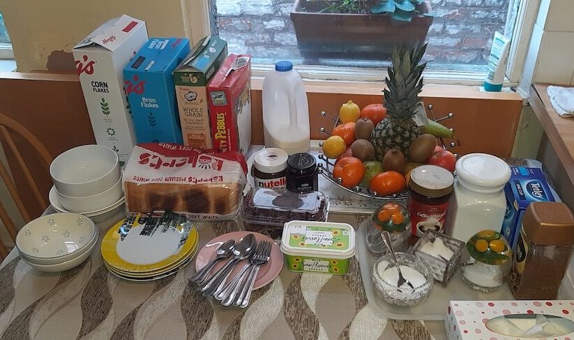 Hotel Phoenix Nights Guest House