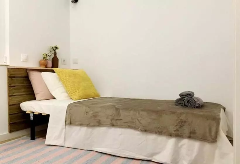 پانسیون Hola Hostel Alicante