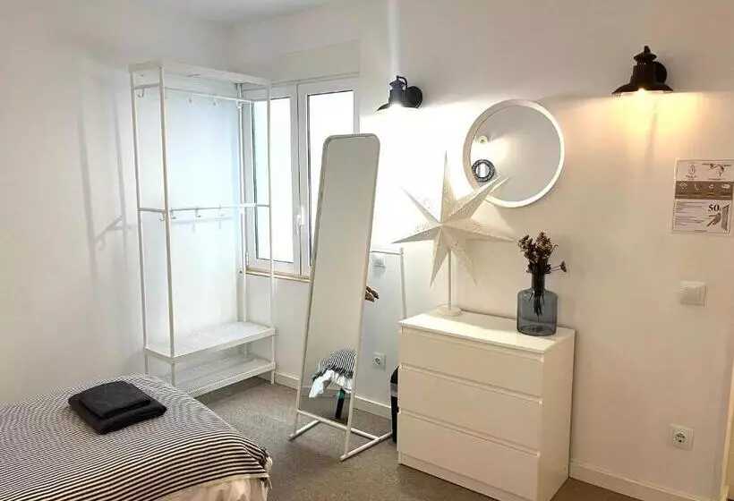 پانسیون Hola Hostel Alicante