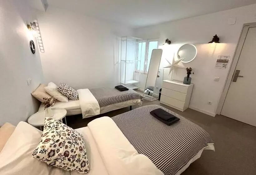 پانسیون Hola Hostel Alicante