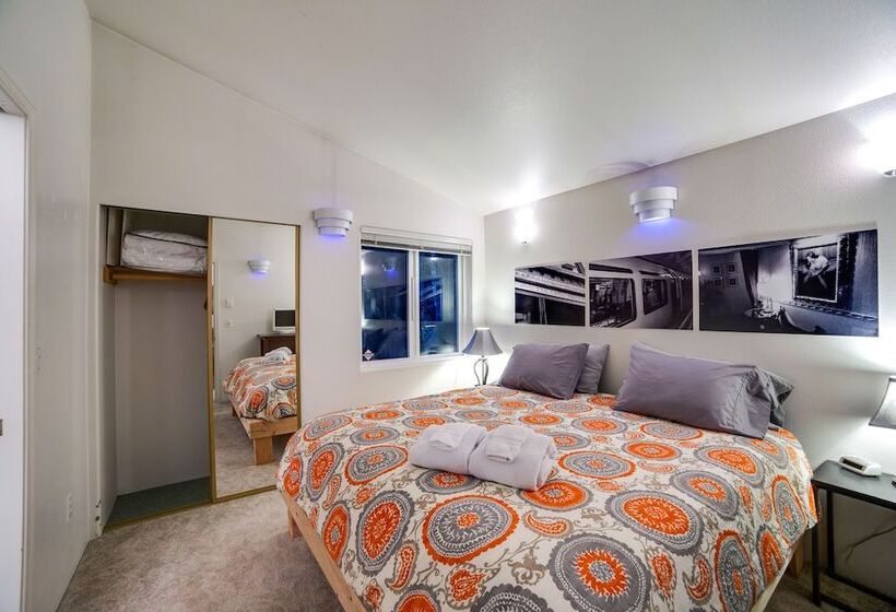 60gs   Hot Tub   Bbq   Wifi   Sleeps 2