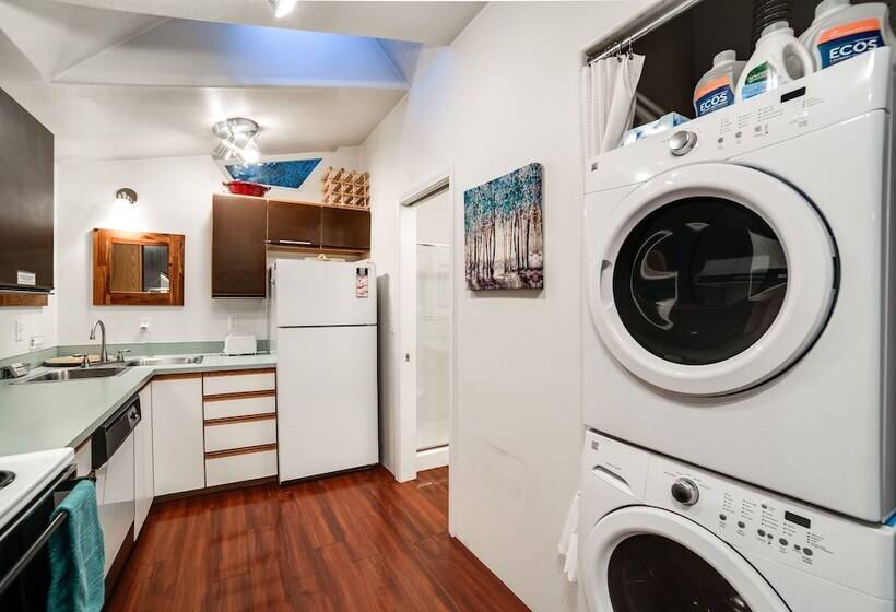 60gs   Hot Tub   Bbq   Wifi   Sleeps 2