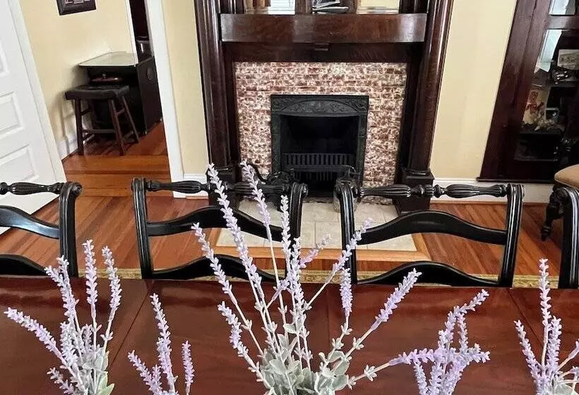 Aamiaismajoitus (B&B) Grand Lux Inn