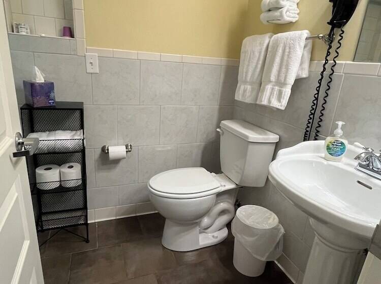 Bed and Breakfast Grand Lux Inn