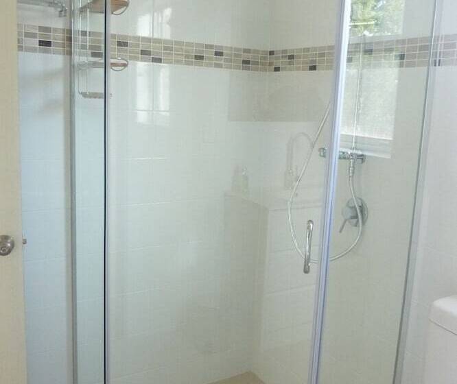 Charles Reuben Estate