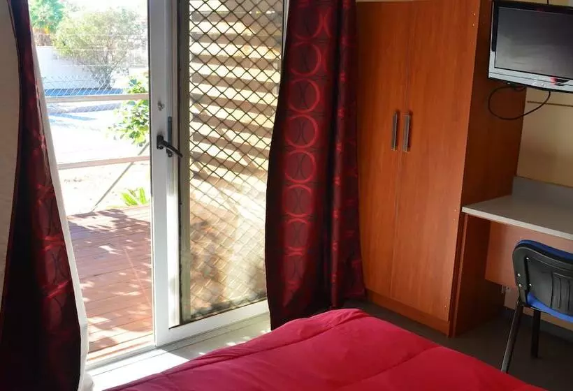 Hotelli Blackrock Tourist Park