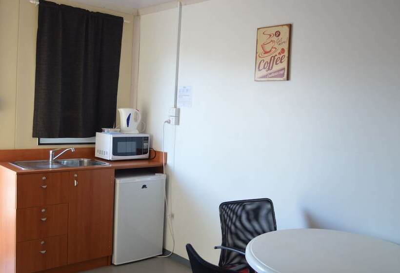 酒店 Blackrock Tourist Park