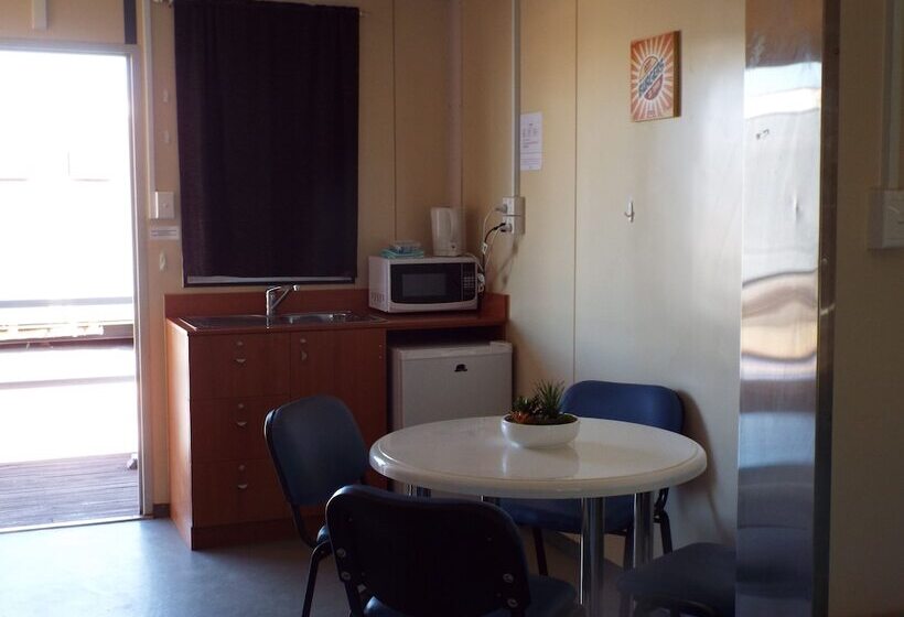 酒店 Blackrock Tourist Park