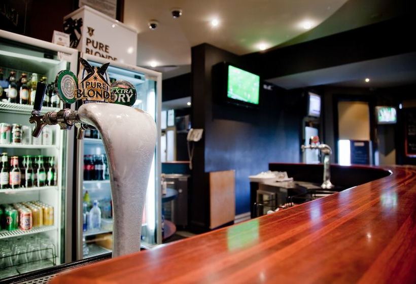 ホテル Cross Keys