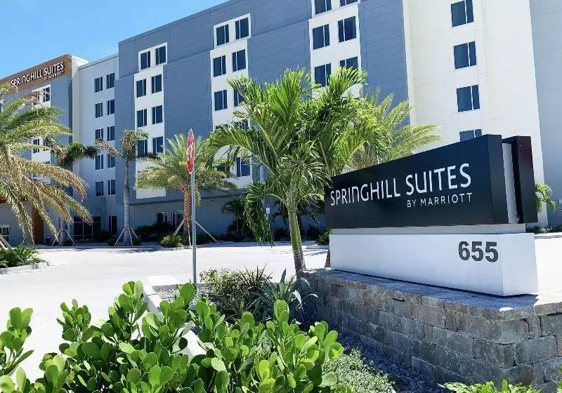 ホテル Springhill Suites By Marriott Cape Canaveral Cocoa Beach