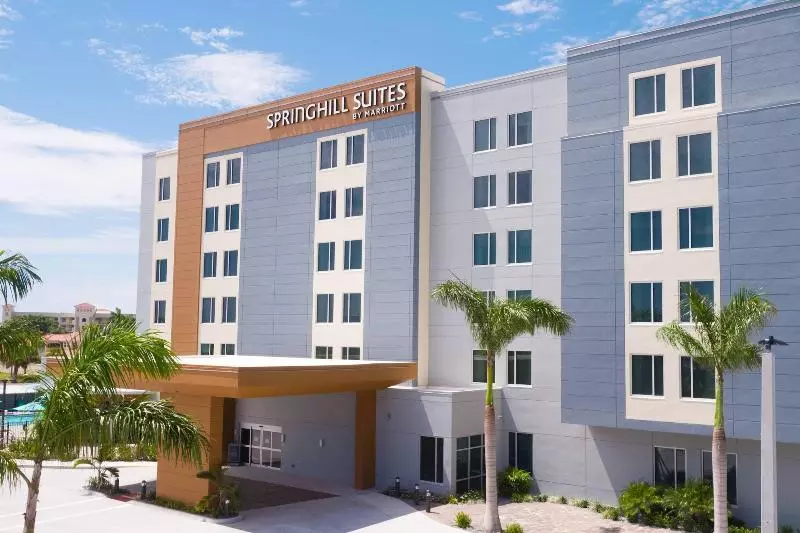 ホテル Springhill Suites By Marriott Cape Canaveral Cocoa Beach