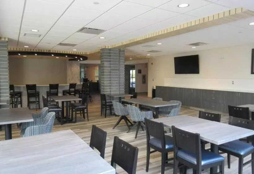 モーテル Best Western Plus Prince George