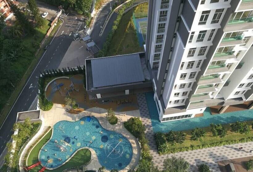 פנסיון Little Home At Green Residence Cheras