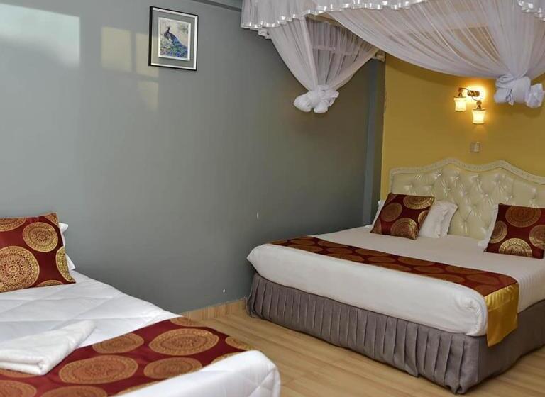 هتل Eaglesvale Resort