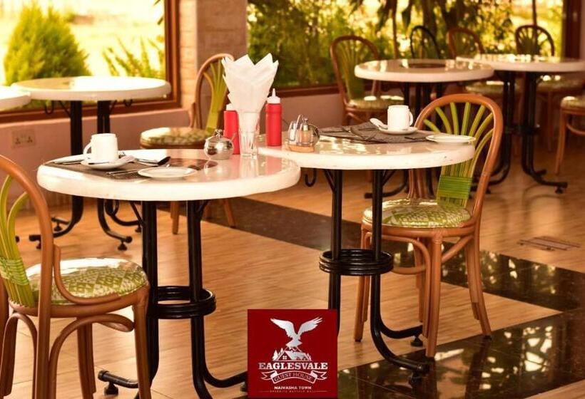 هتل Eaglesvale Resort
