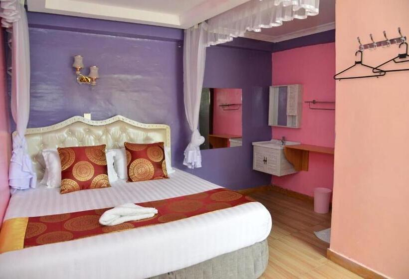 هتل Eaglesvale Resort