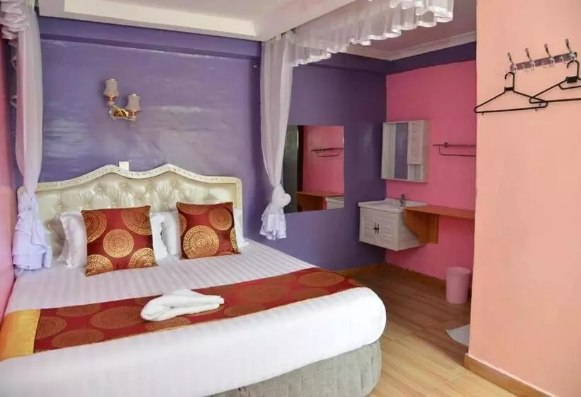 هتل Eaglesvale Resort