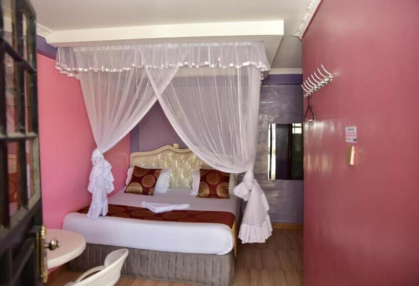 هتل Eaglesvale Resort