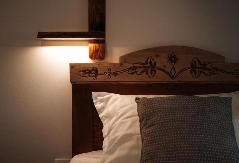 تختخواب و صبحانه Hiša Stare Mame