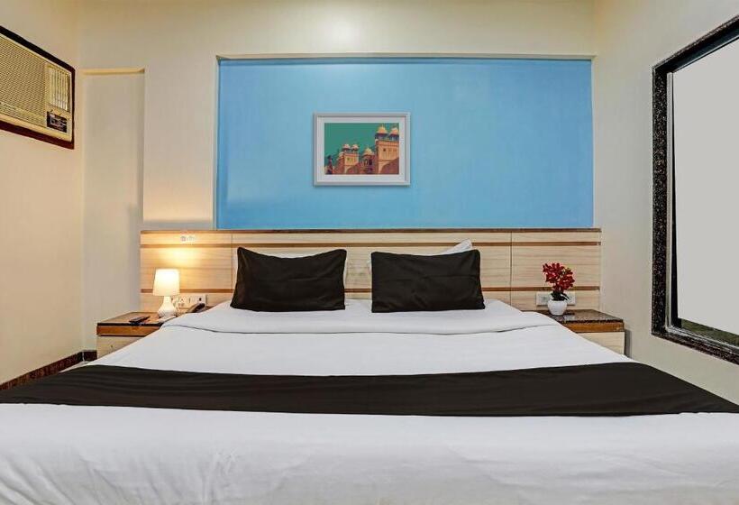 Hotel Collection O Guru Heritage Kalamboli